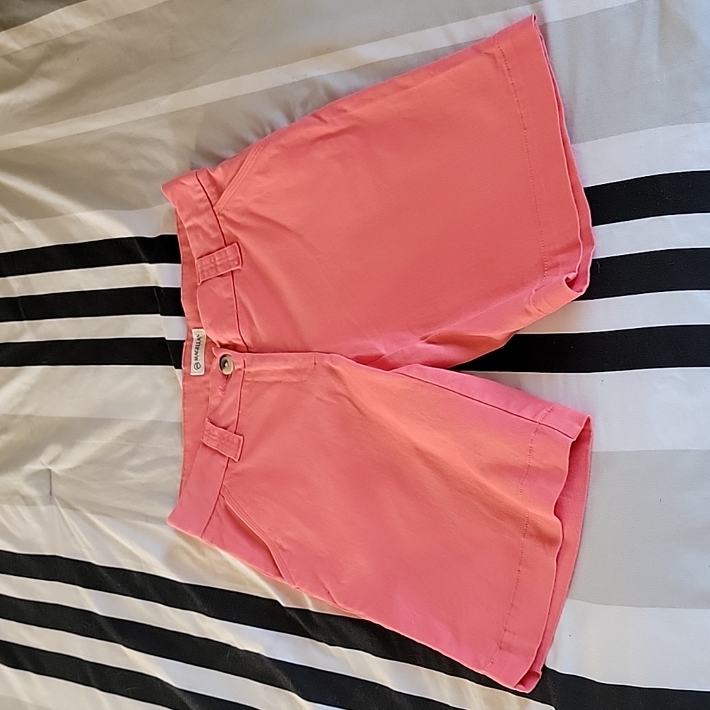 Women's Magellan Outdoor/Sports Stretch Shorts, Color Coral, Size 4